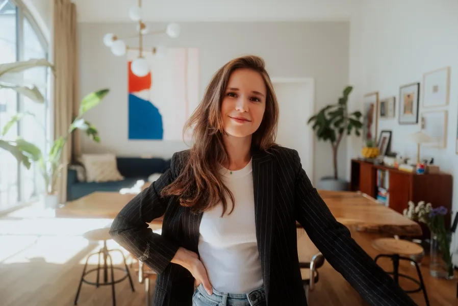 Sarah Emmerich, expert for Online Marketing and Social Media, poses for a phot shooting in her office